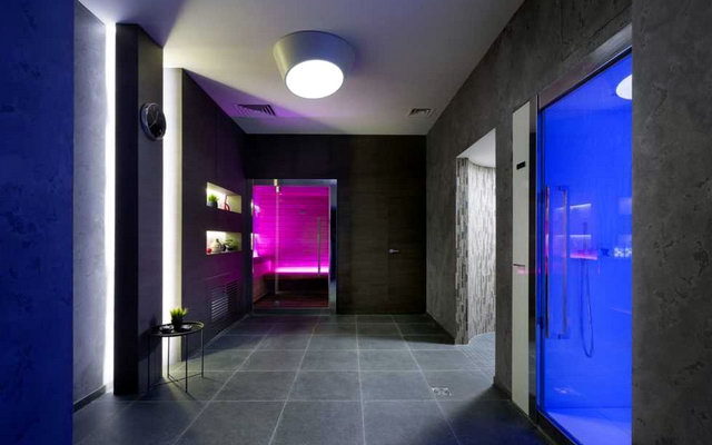 ��� ����� BANKHOTEL