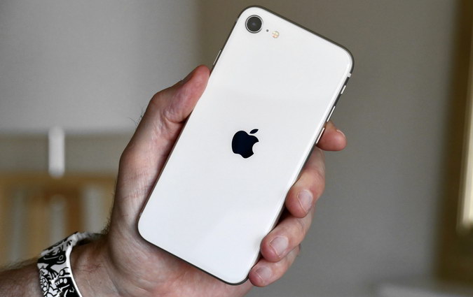 iPhone SE