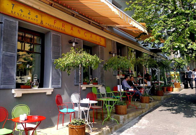 ������� ��������� ����� ������, �������� Tres Francais, ���